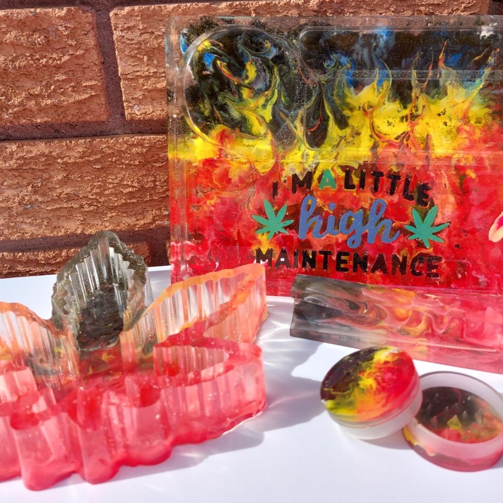 Flame Cannabis Rolling Tray Set
